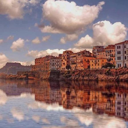 Corfu  City Walls Sea View מראה חיצוני תמונה